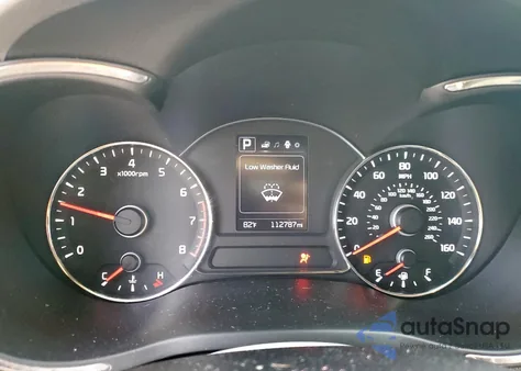 2018 Kia Forte Lx z USA, uszkodzony, nr VIN 3KPFL4A7XJE274027